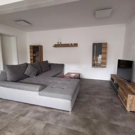 Moderne Wohnung Mit Terrasse Und Eigenem Zugang. Remscheid Extérieur photo